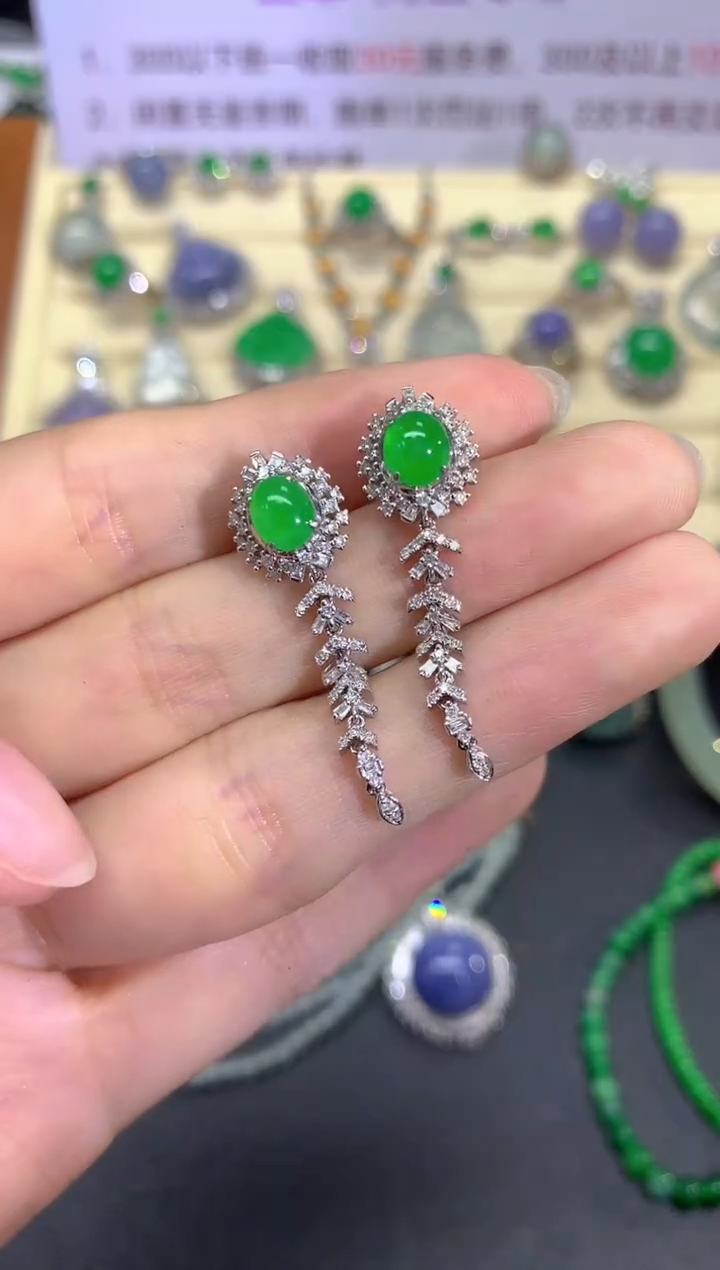 翡翠18K金镶嵌耳饰耳饰|11000+1100