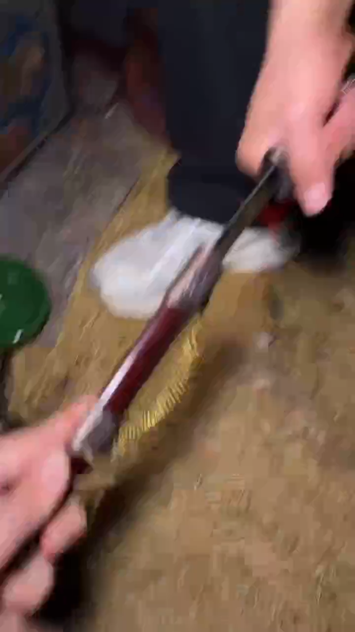 高端精美福利专用链接红色剑