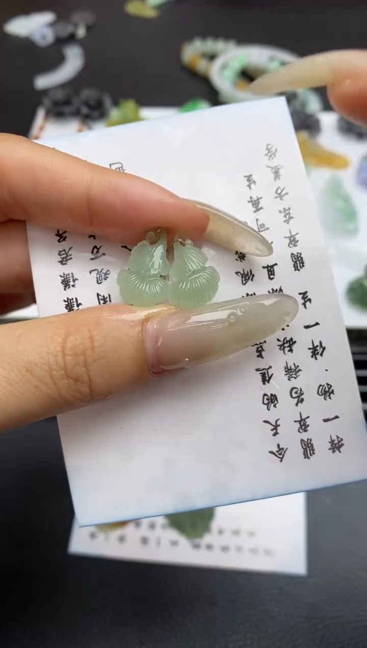 未镶嵌定制翡翠翡翠毛货~