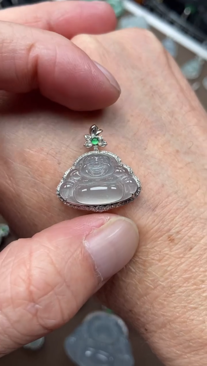 【闪购商品】翡翠吊坠(不含链)18K金镶嵌佛公