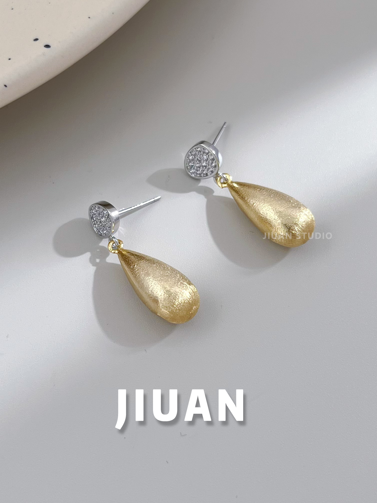 黄铜锆石耳饰 小众复古手工拉丝水滴S925银针耳钉