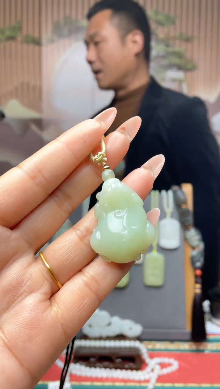 【闪购商品】和田玉颈饰未镶嵌一