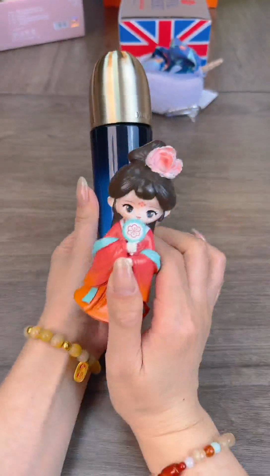 瓷片新号开播漏不停@@CQ816