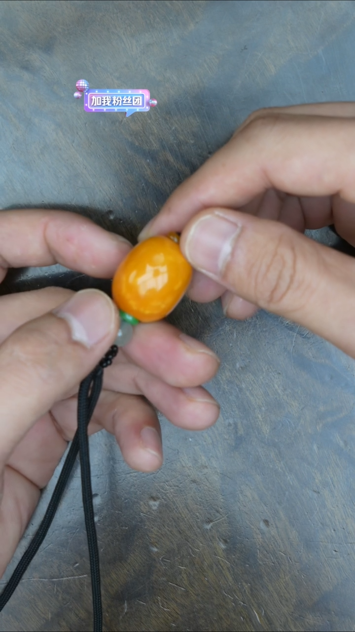 【闪购商品】琥珀裸石未镶嵌老蜡枣珠吊坠