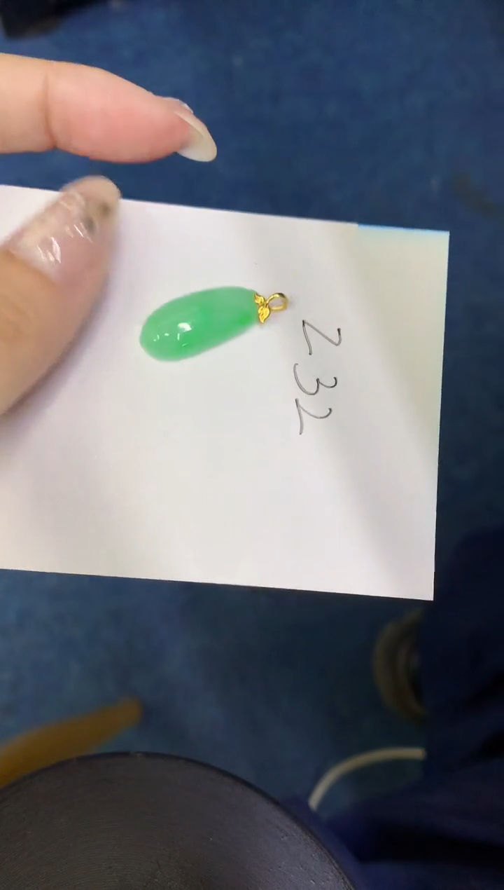 【闪购商品】翡翠颈饰18K金镶嵌00000000000