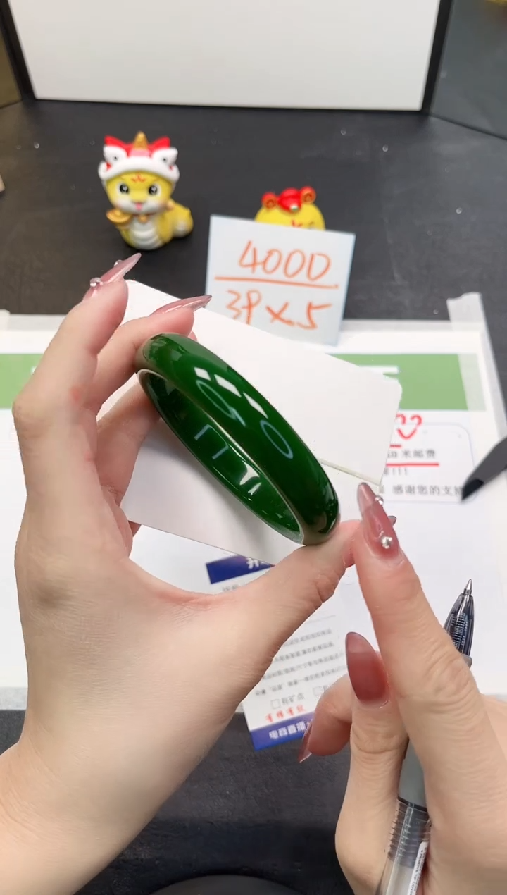 【闪购商品】石英质玉手镯未镶嵌82-64