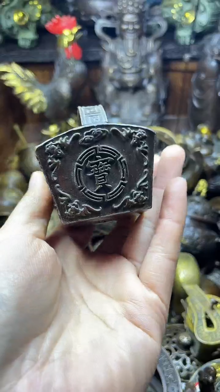 闪购链接，点击下单，有运费险，铜摆件