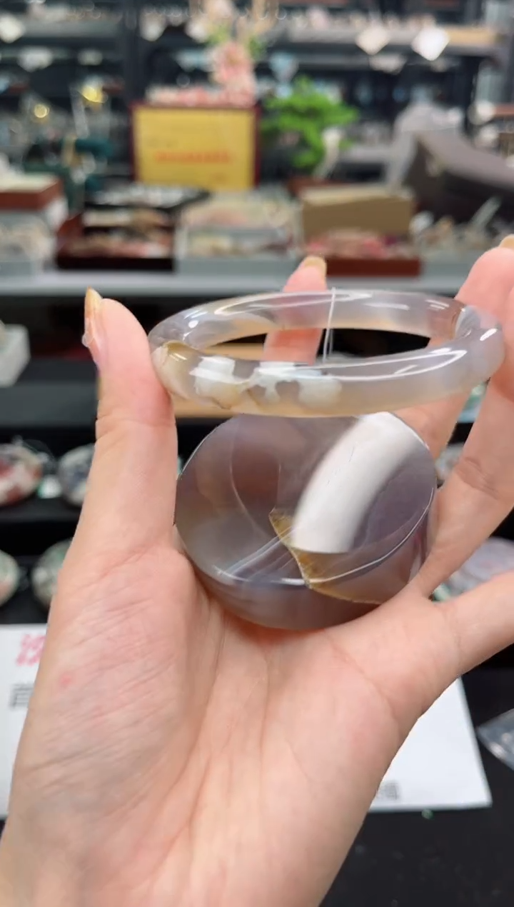 【闪购商品】石英质玉手镯未镶嵌58圈口（赠品镯心）3931227