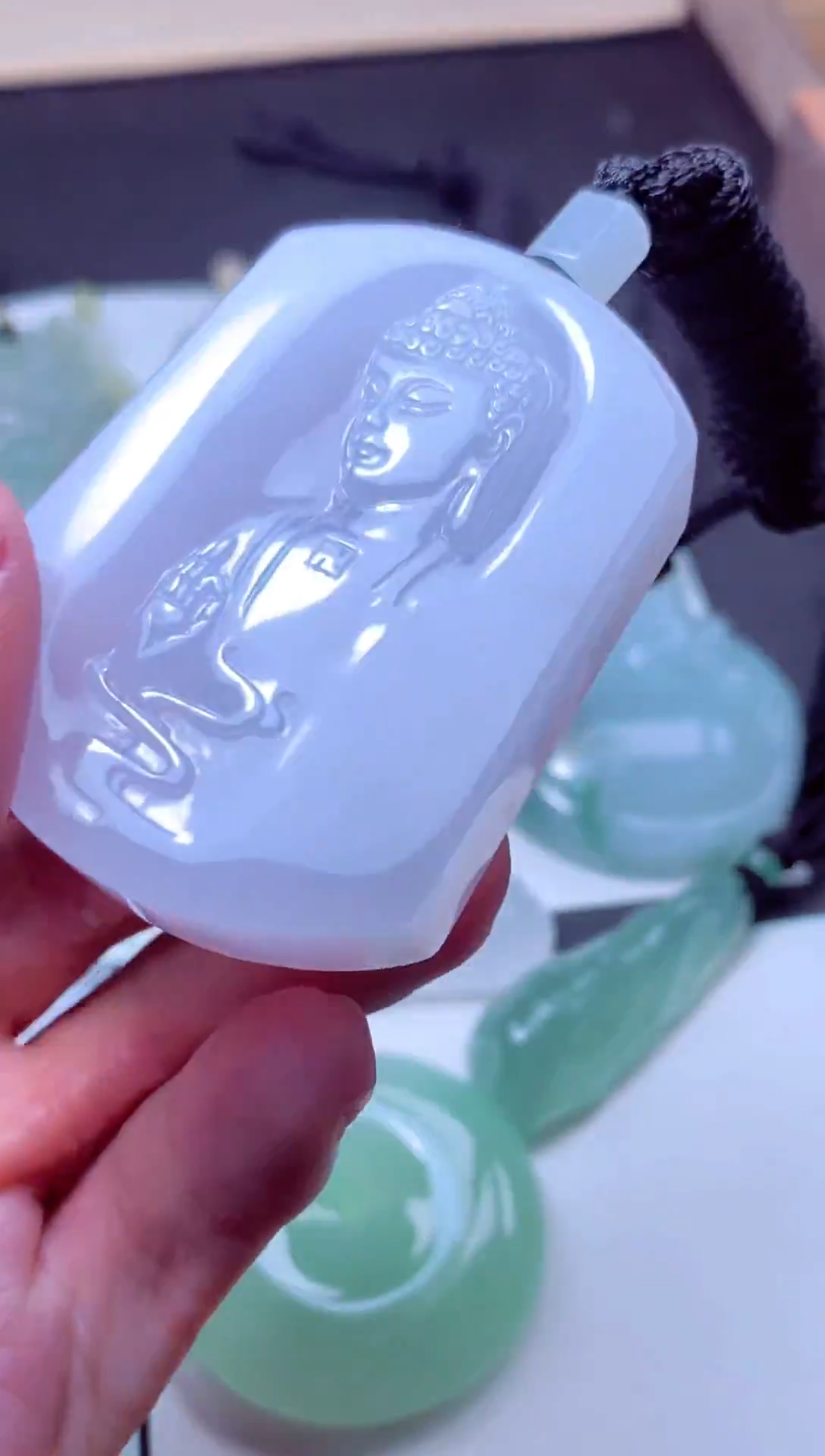 颈饰未镶嵌翡翠天然A货翡翠