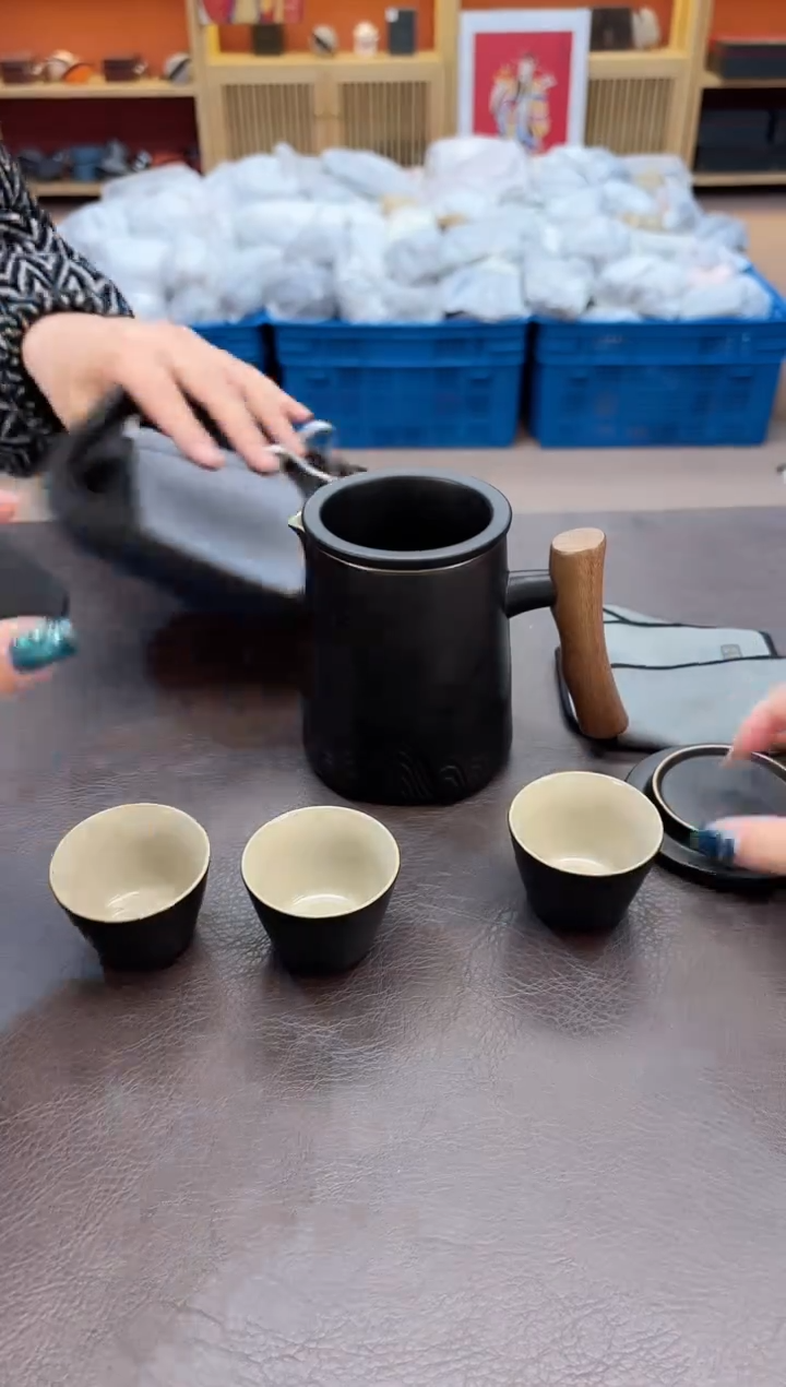 【闪购商品】摆件瓷SC1111111111111