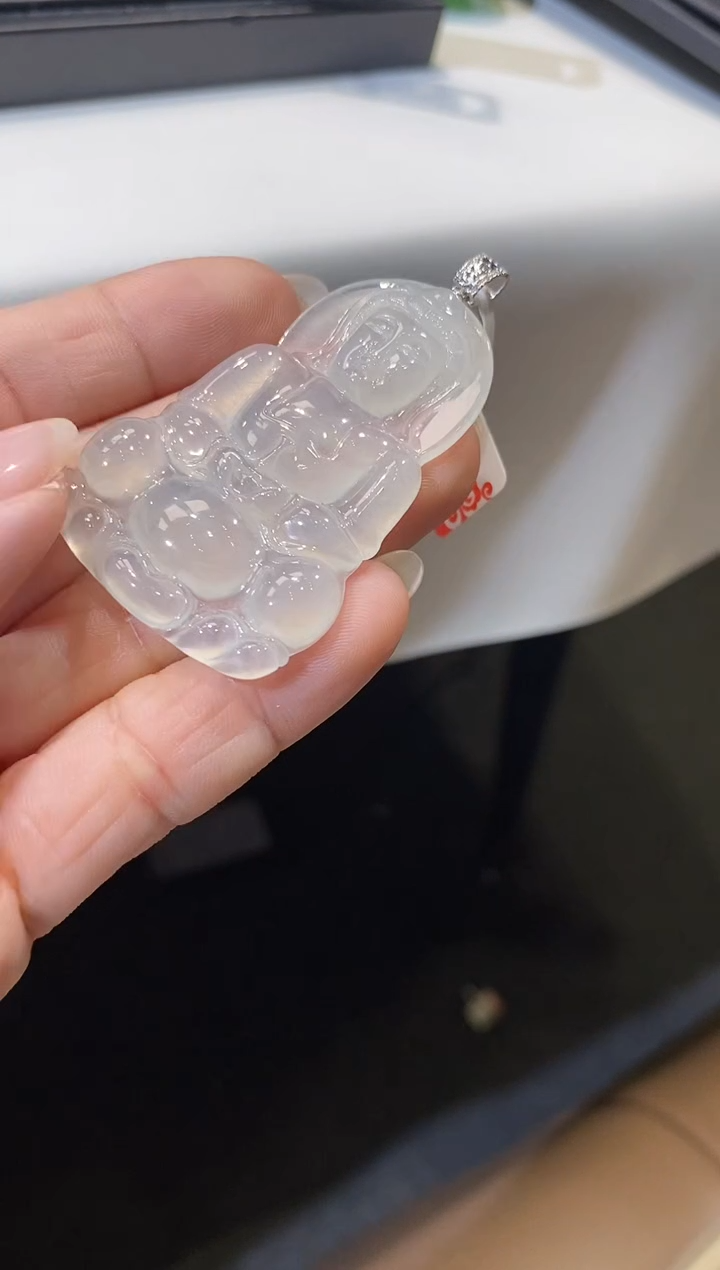 翡翠18K金镶嵌吊坠(不含链)观音