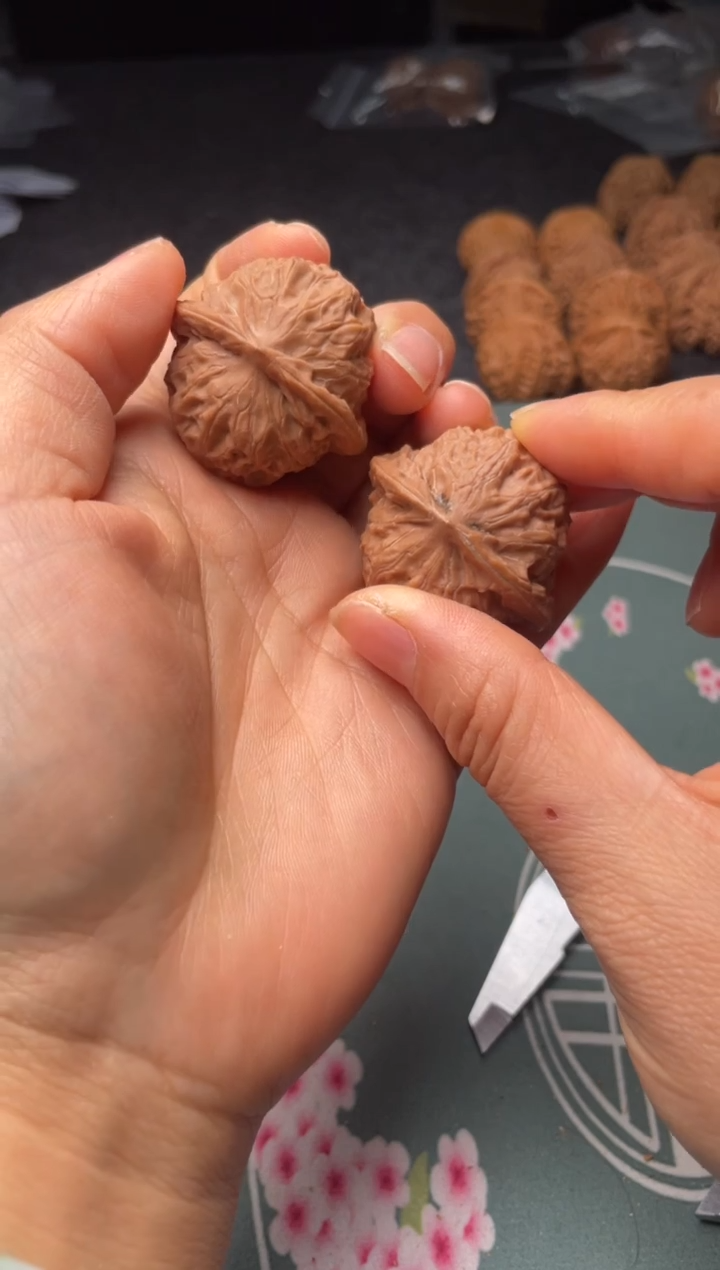 把件文玩核桃w228  瓷娃娃 38尺