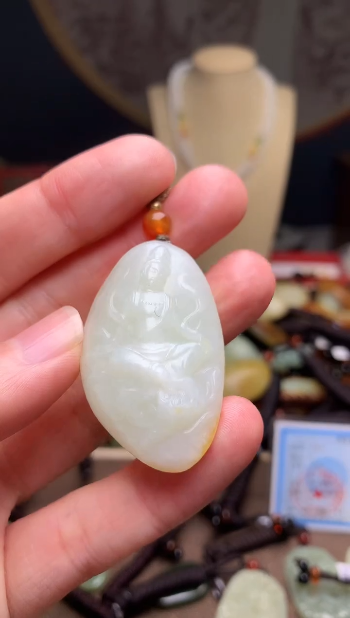 颈饰未镶嵌和田玉新疆料青海料清水和田玉吊坠