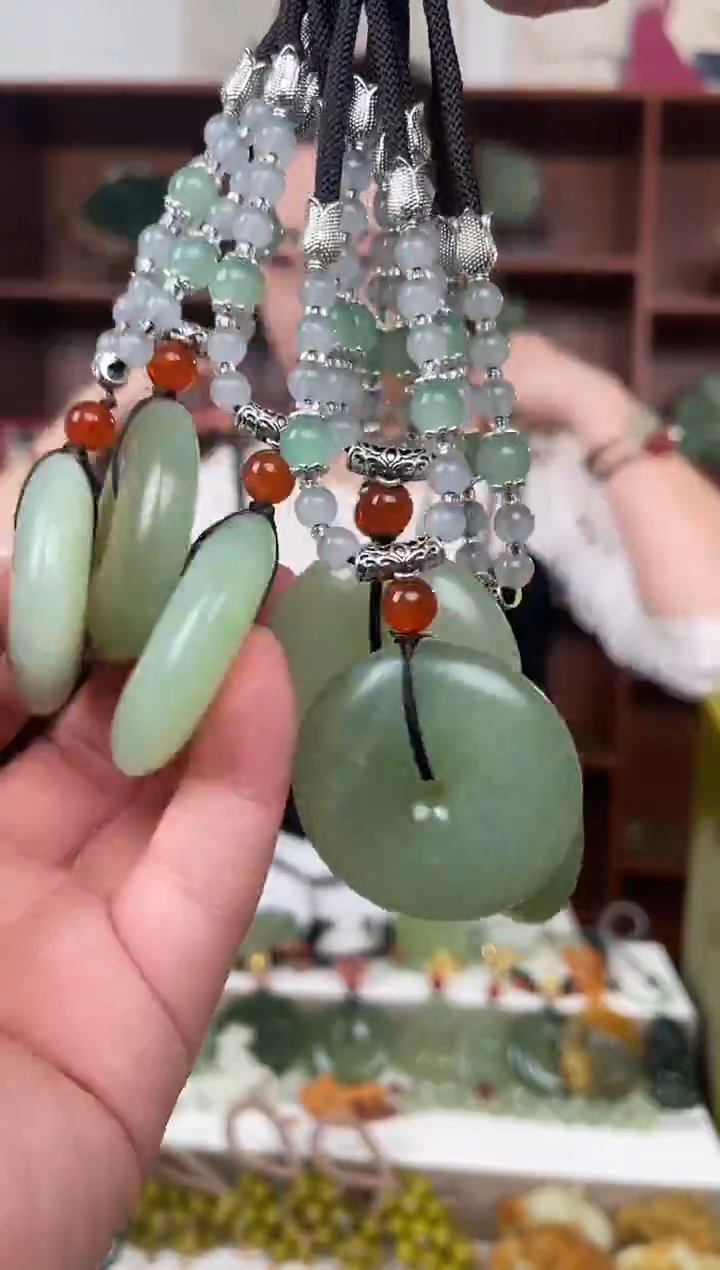 未镶嵌蛇纹石玉颈饰多样性发货拍一发一