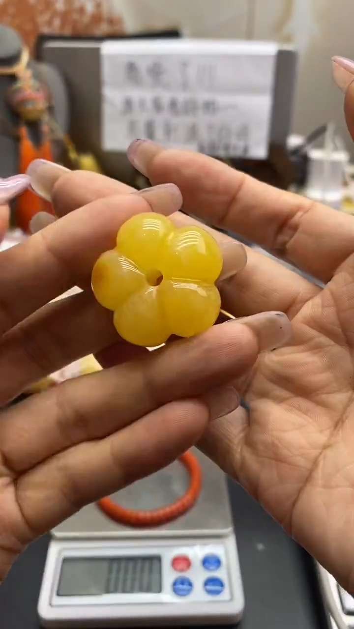 琥珀未镶嵌珠宝奇石143