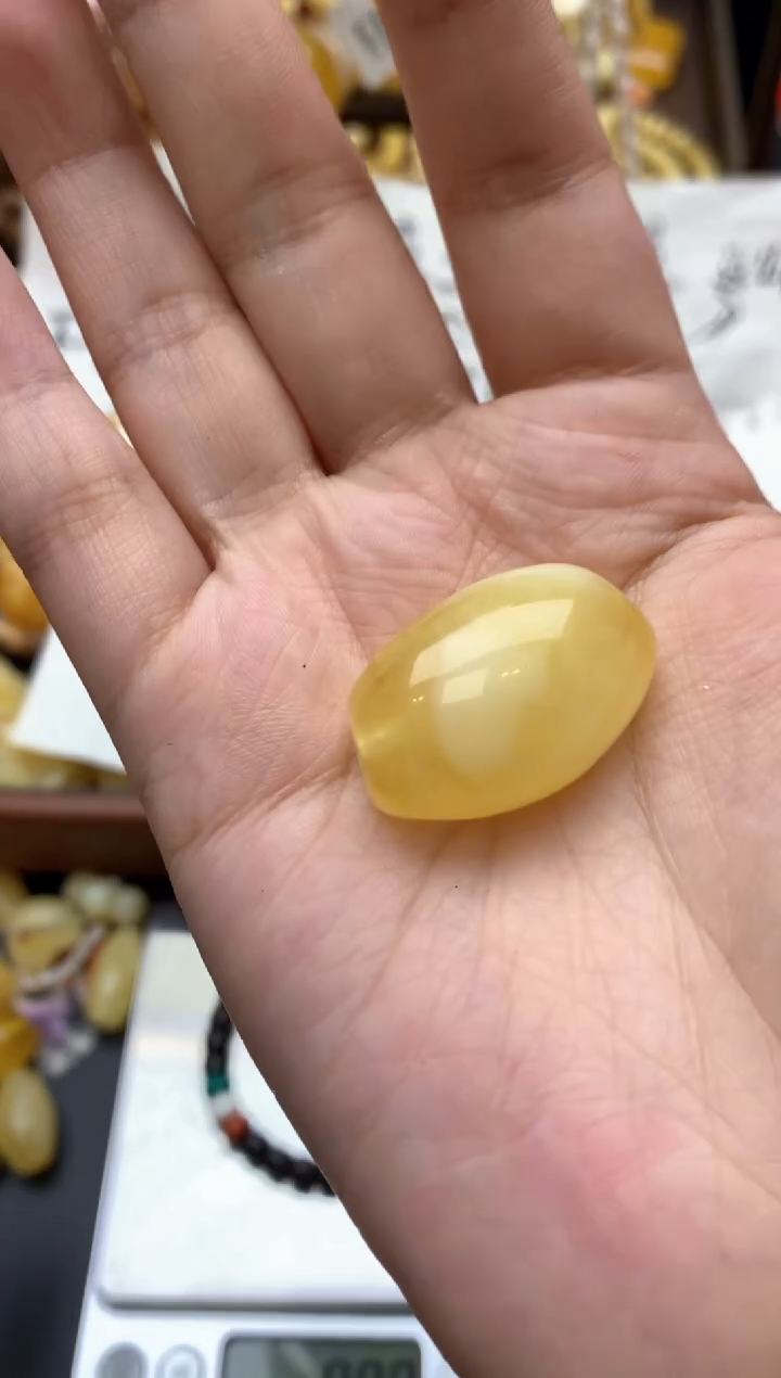 【闪购商品】未镶嵌琥珀珠宝奇石117琥珀蜜蜡花粉有纹小坑介意勿拍