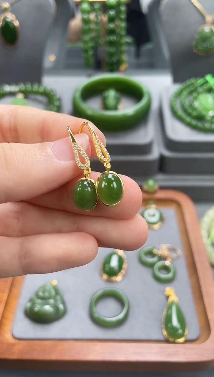 银S925镀金镶嵌和田玉耳饰银S925镀金镶嵌 和田玉 耳饰