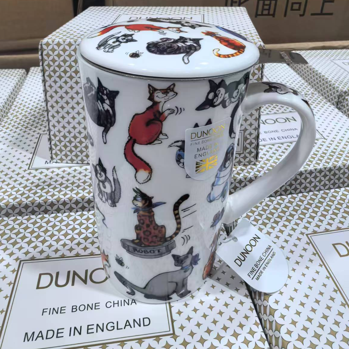 高颜值带盖马克杯