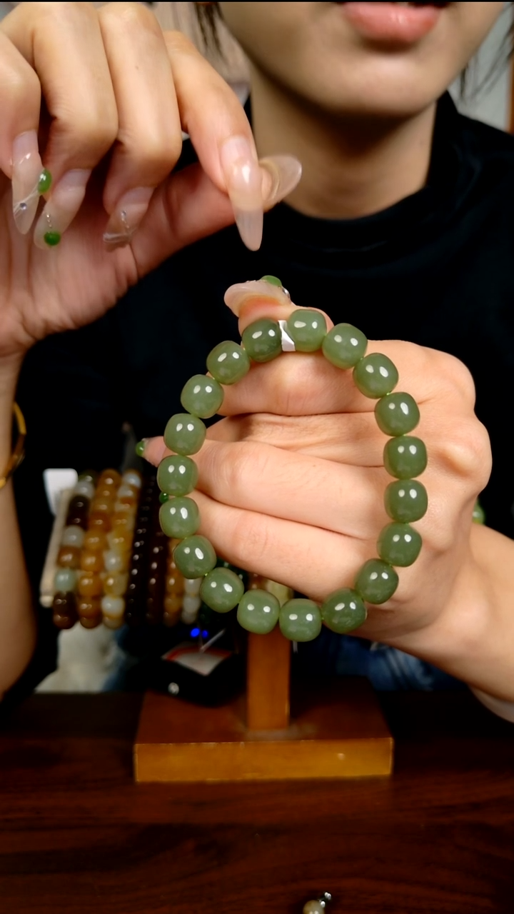 颈饰未镶嵌和田玉拍一发一 所见即所得