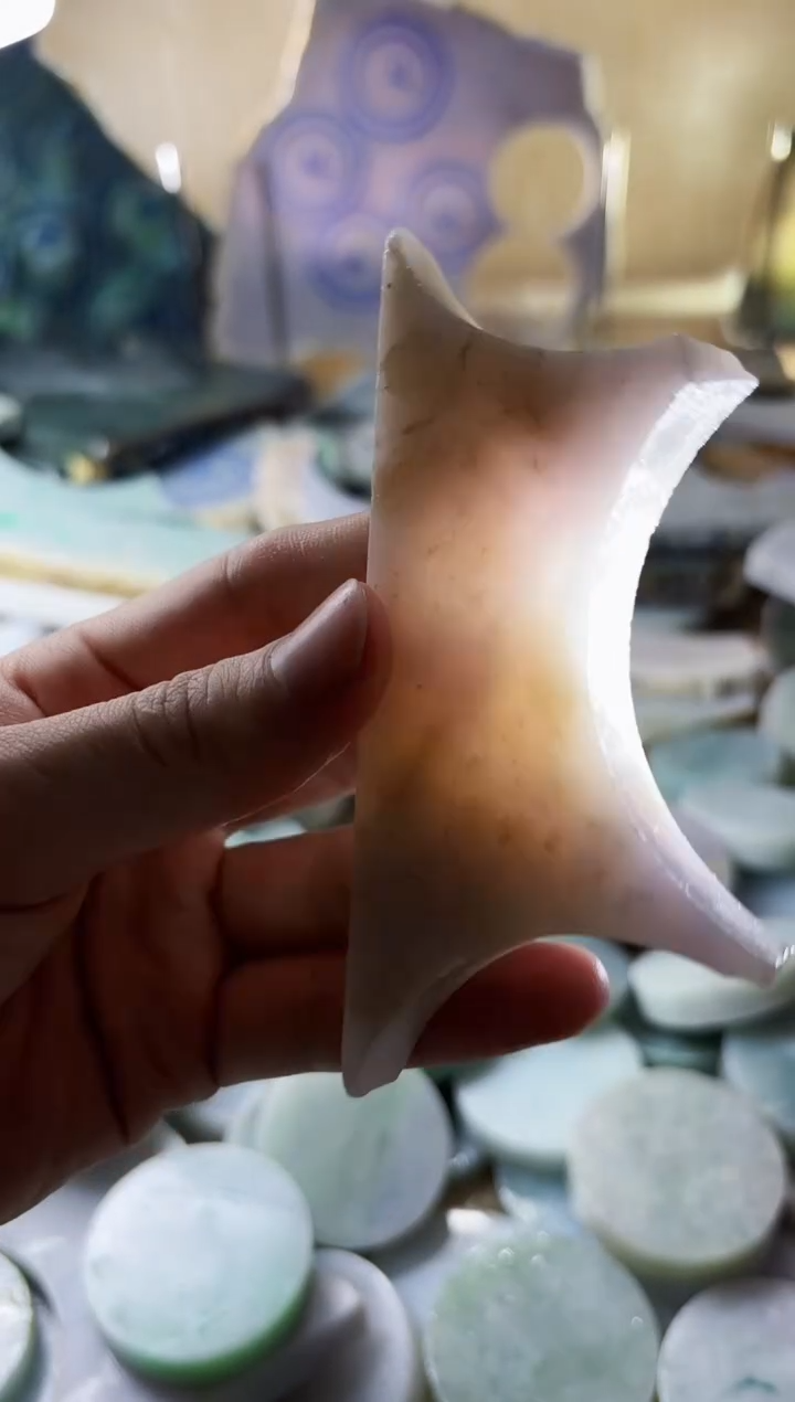 【闪购商品】翡翠颈饰未镶嵌A货白谭2460
