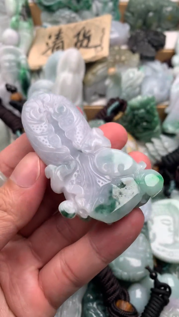 吊坠(不含链)未镶嵌翡翠1
