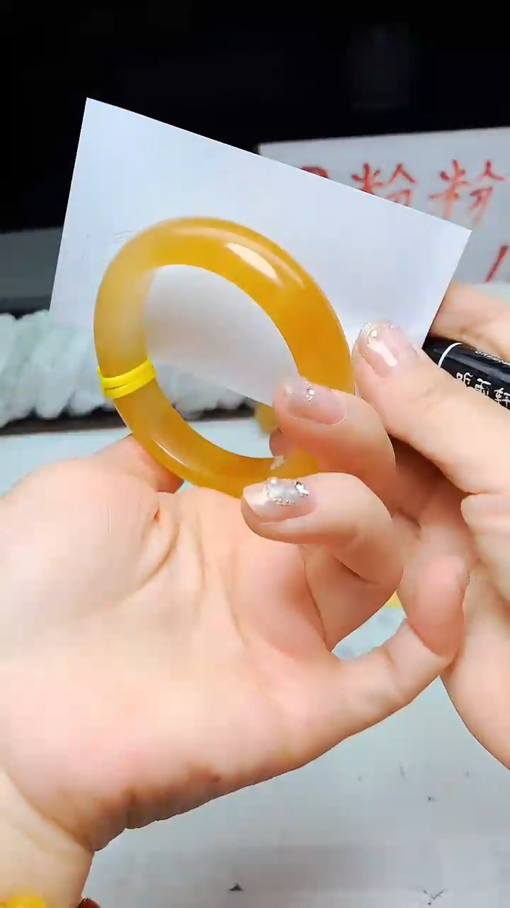 石英质玉手镯未镶嵌161-56