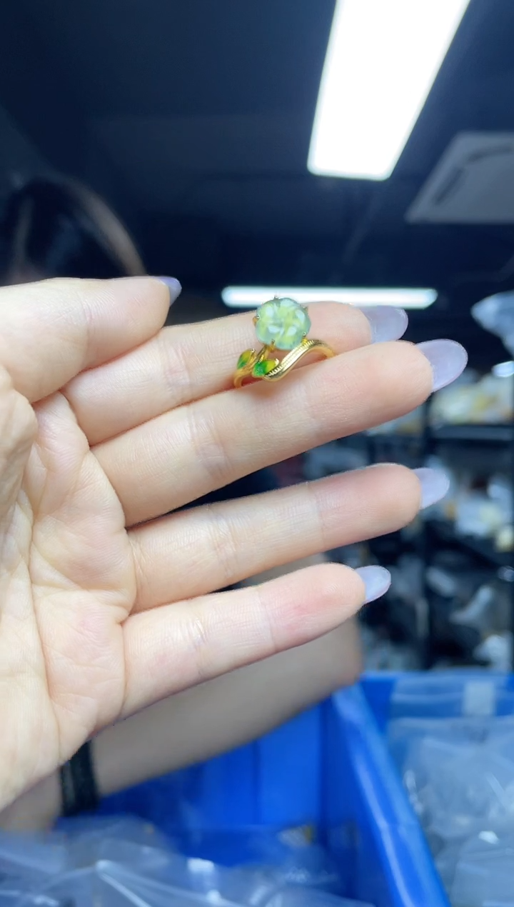 翡翠戒指未镶嵌（多样性发一件）
