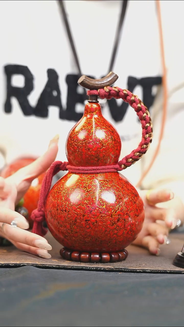 【闪购商品】XT189漆艺酒葫芦不包手串及旋转底座