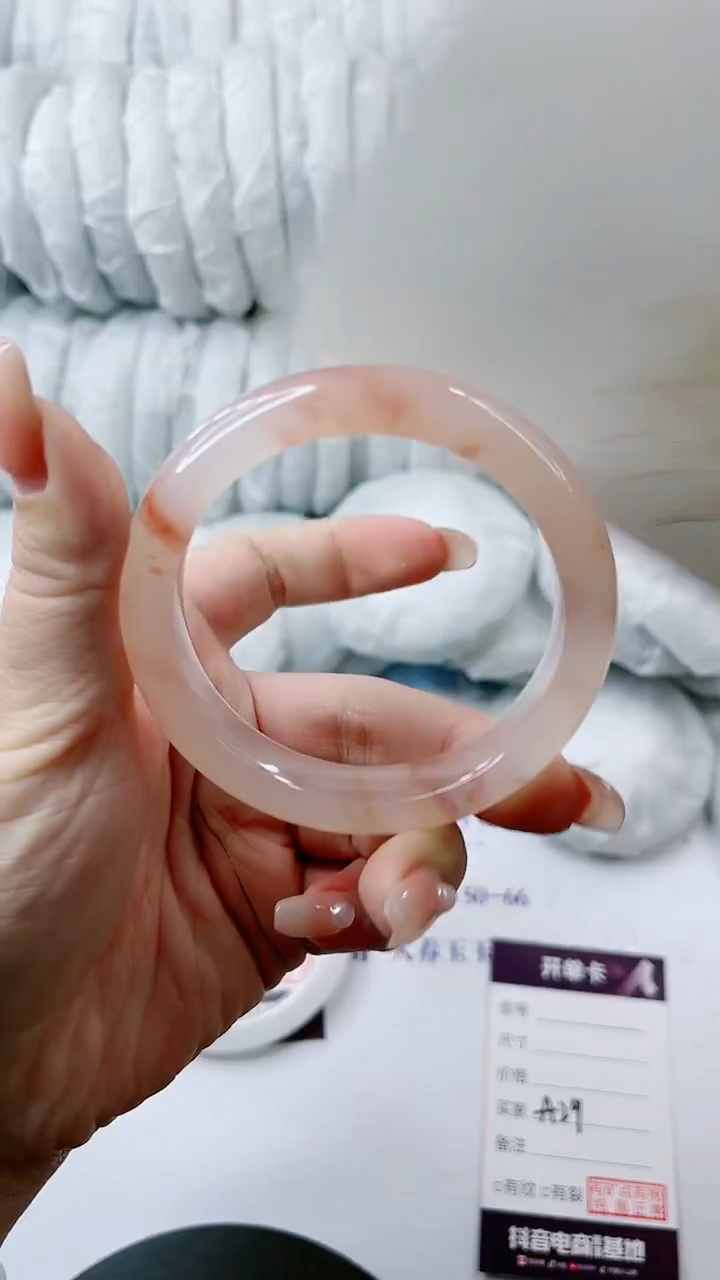 【闪购商品】石英质玉手镯未镶嵌多样性发货A29