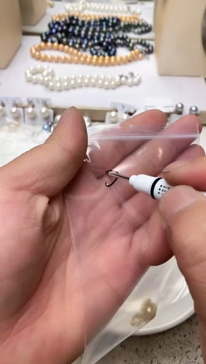 淡水珍珠未镶嵌颈饰1