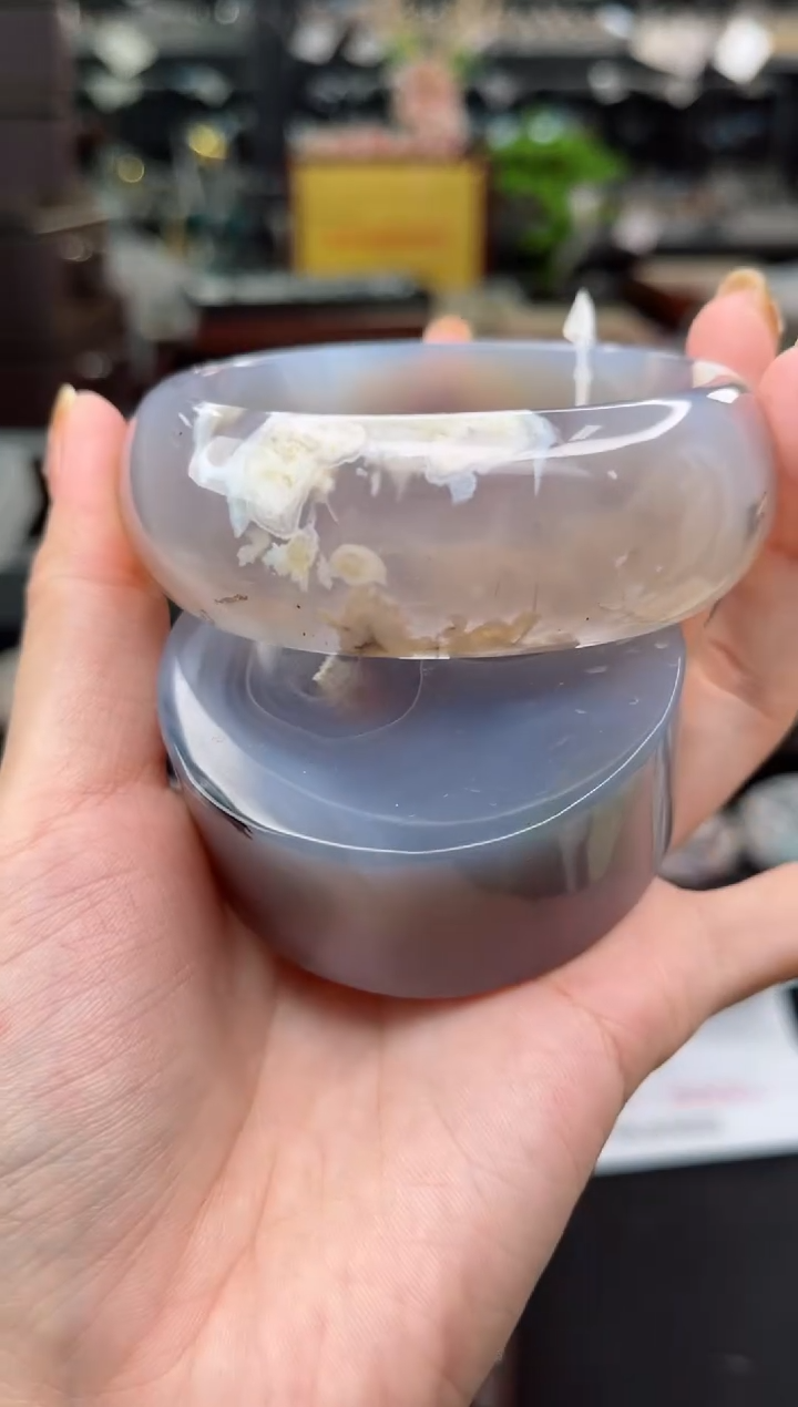 【闪购商品】石英质玉手镯未镶嵌63圈口（赠品镯心）S9687