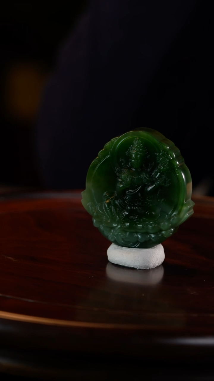 未镶嵌和田玉挂件 