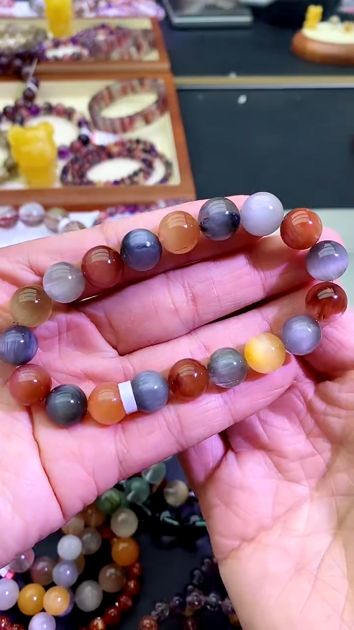 【闪购商品】水晶手链未镶嵌彩兔毛