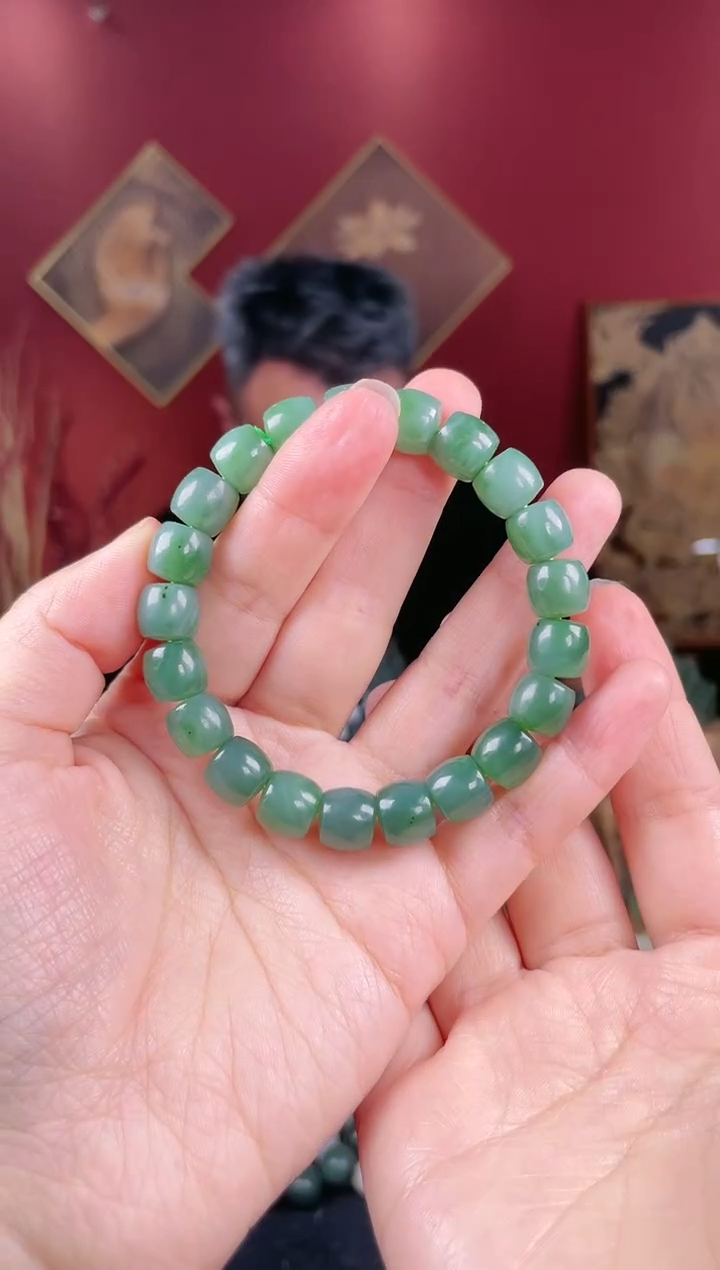 【闪购商品】和田玉手串未镶嵌碧玉直切卡10