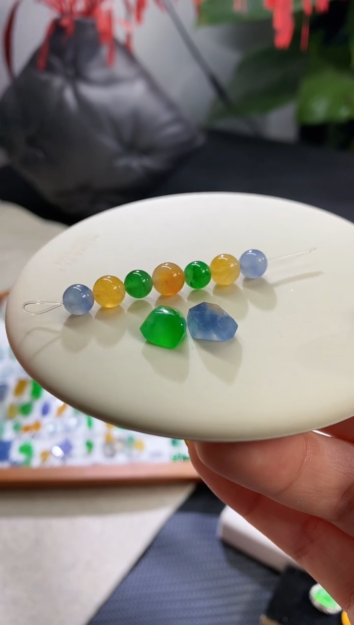 【闪购商品】翡翠挂件未镶嵌多样性发其一（单组）