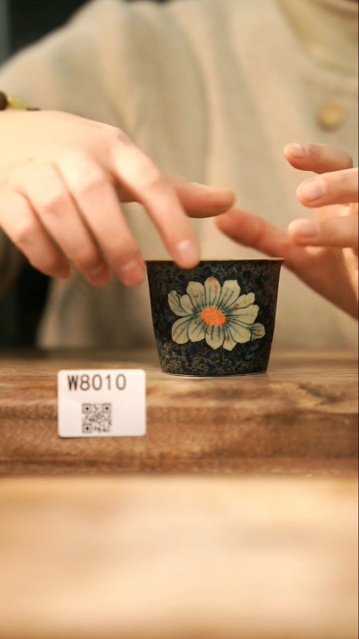 【经典福利】/ 杯子@@W8010