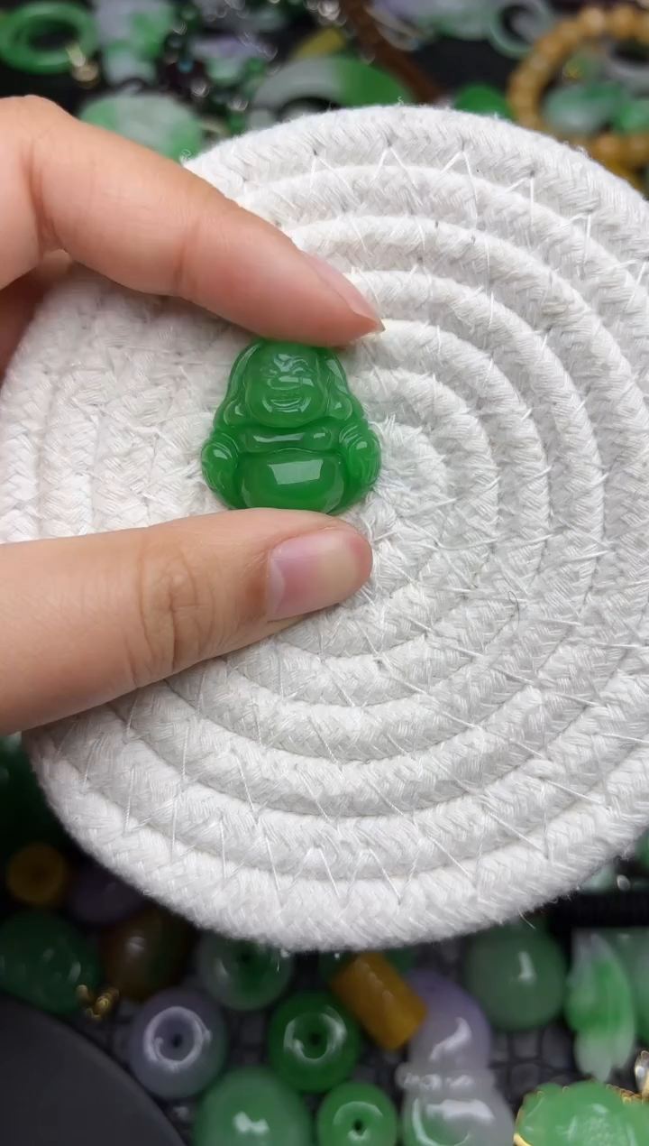 颈饰未镶嵌翡翠缅甸翡翠吊坠