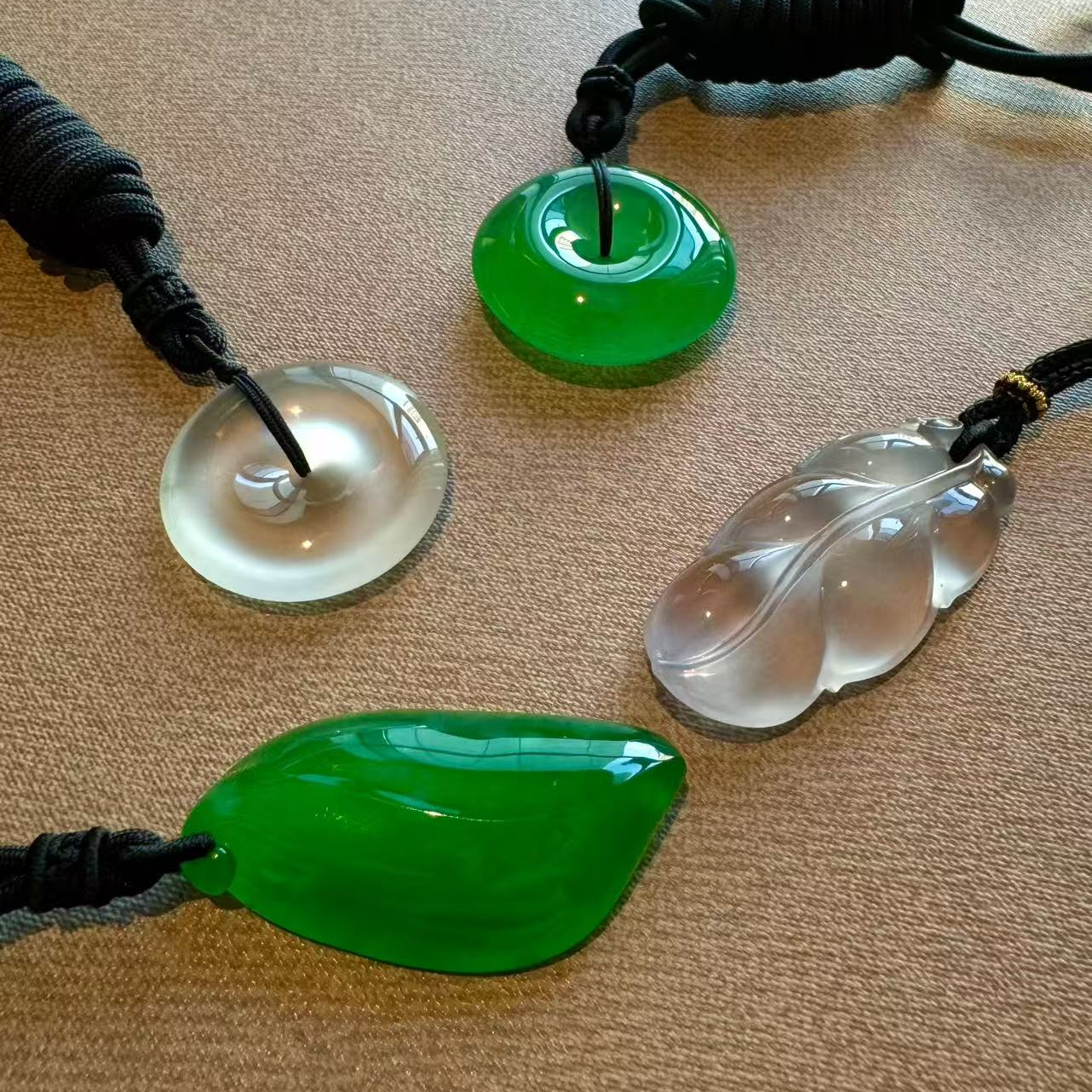 精品吊坠+手镯 直播通用改价链接 一物一拍 请直播间挑选）