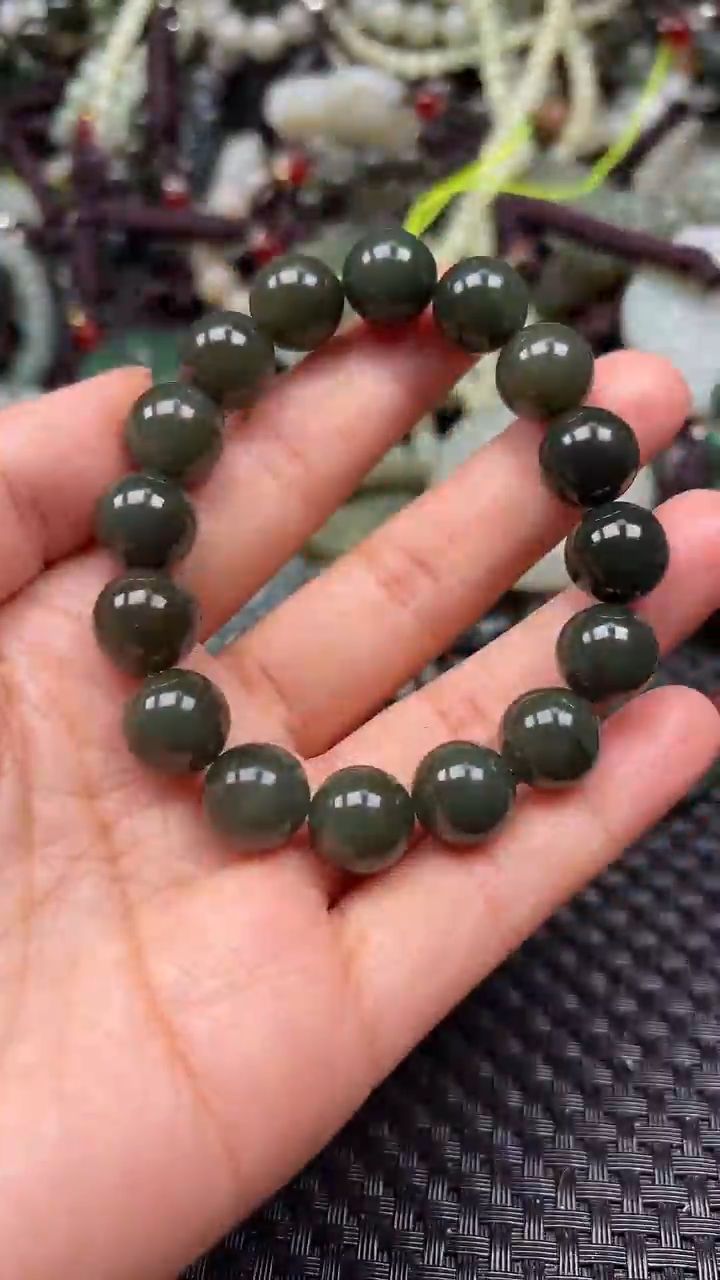 【闪购商品】和田玉颈饰未镶嵌.