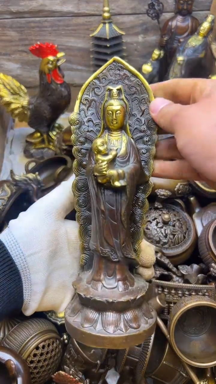 精美铜器，点击下单