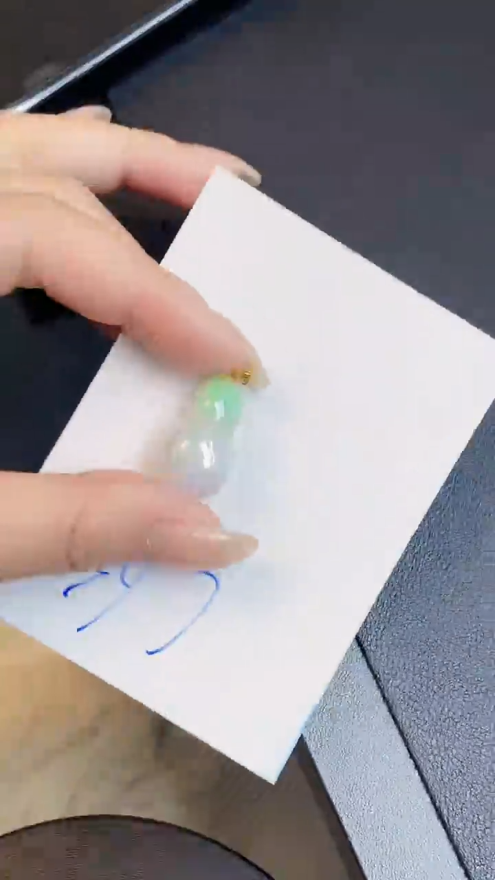 【闪购商品】翡翠颈饰18K金镶嵌00000000