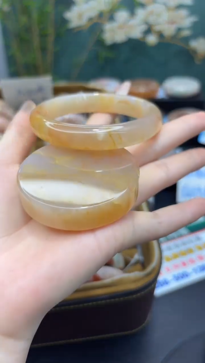 【闪购商品】石英质玉未镶嵌手镯A410(60圈赠送镯心)