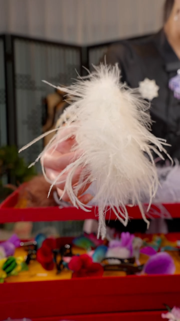 刺绣11cm白色鸵鸟毛抓夹