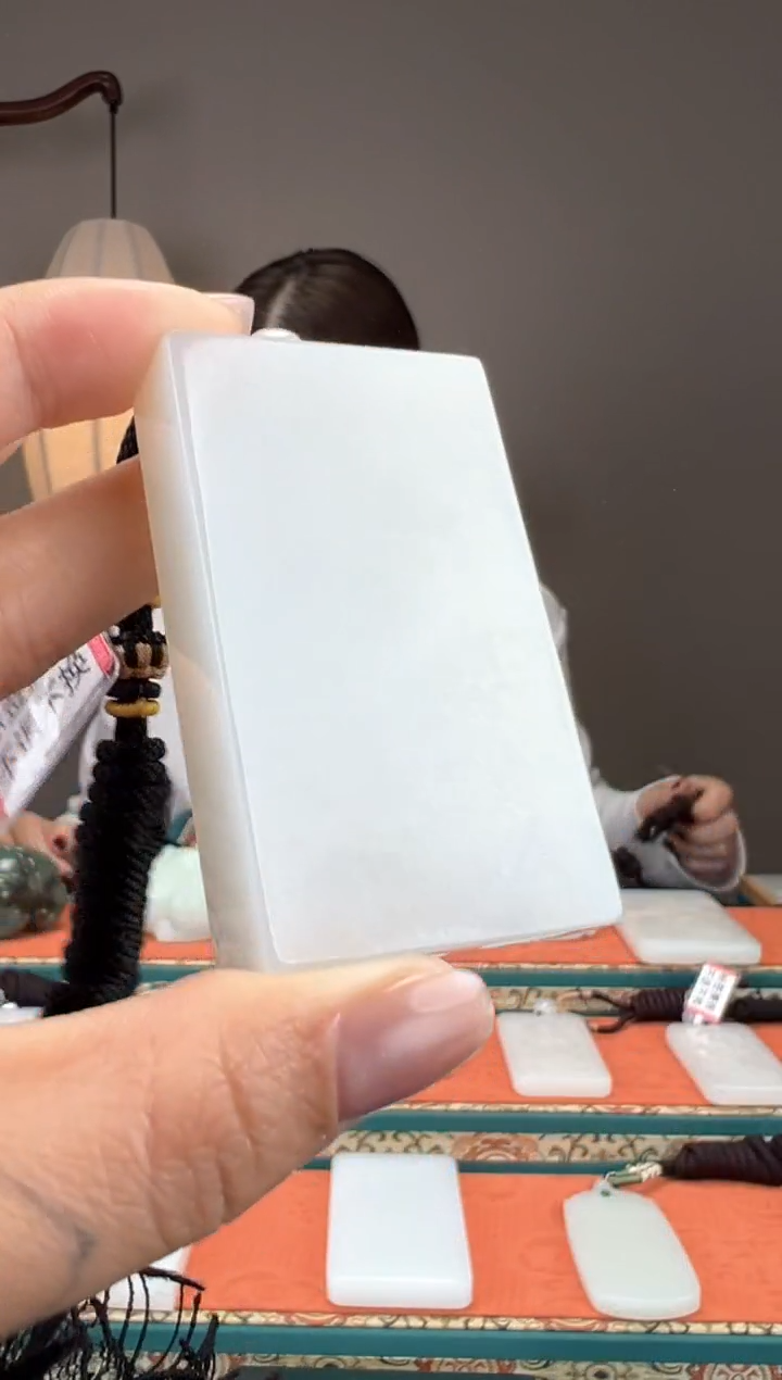 【闪购商品】和田玉颈饰未镶嵌1