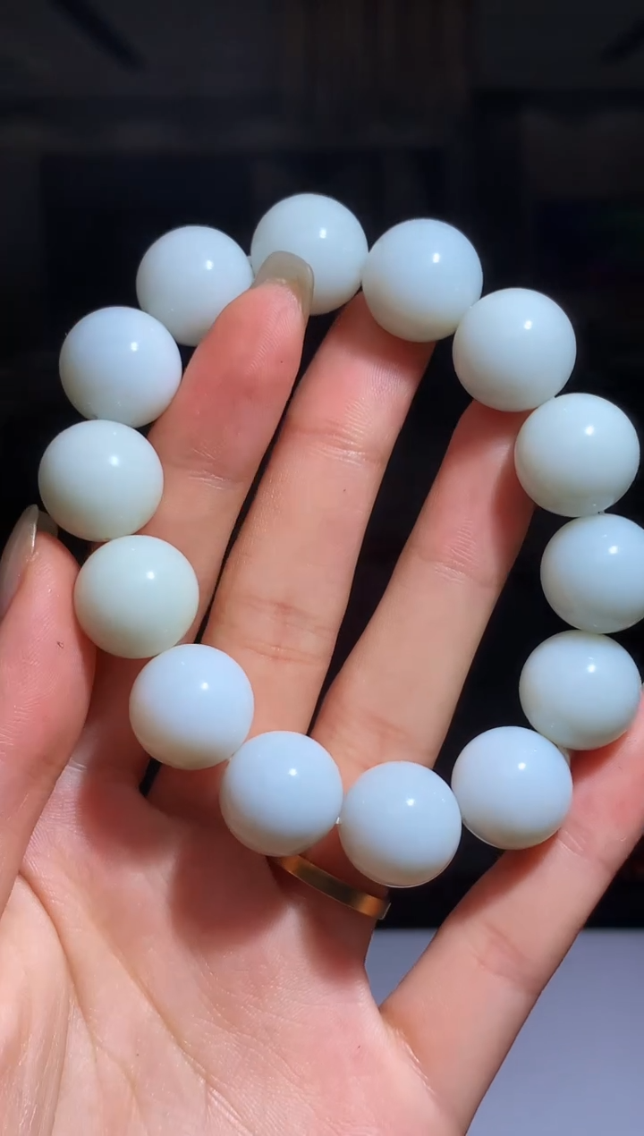 【闪购商品】定制和田玉Boss阳天然和田玉（拍一发一）