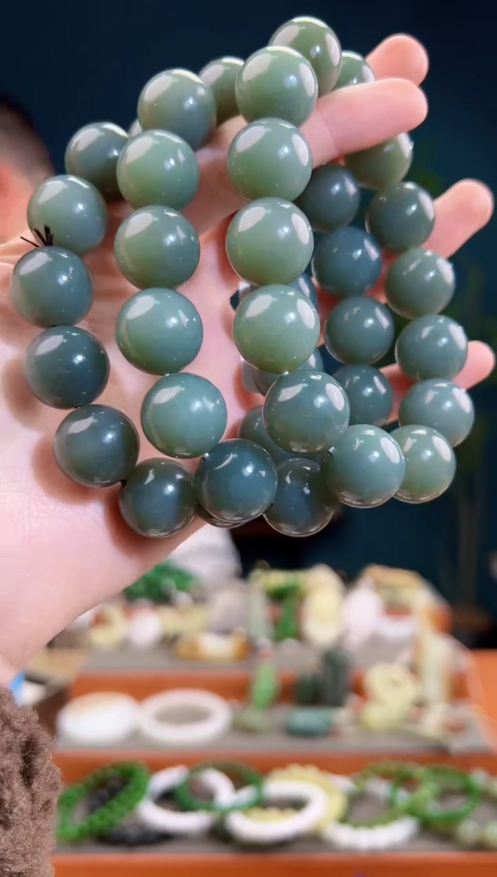 颈饰未镶嵌和田玉多样性发货 拍一单发一个