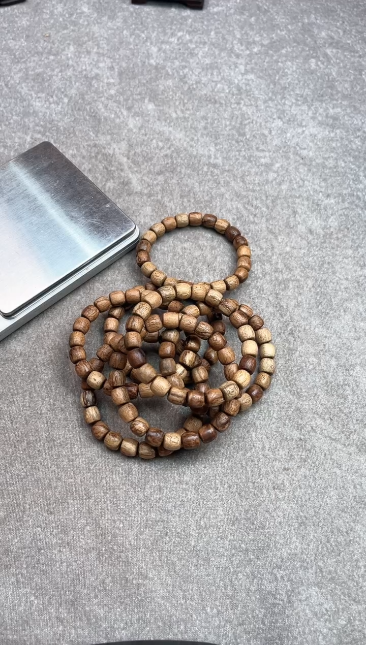 【闪购商品】沉香手串38号越南土沉多样性发货1条