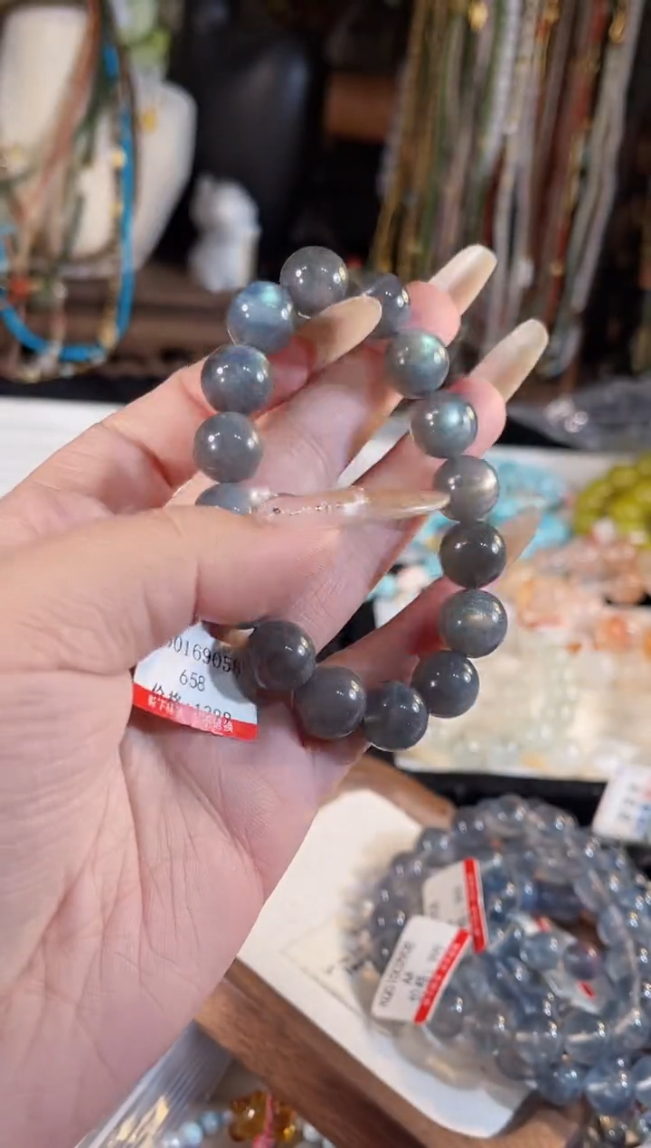 【闪购商品】拉长石手链未镶嵌多样性发货其一