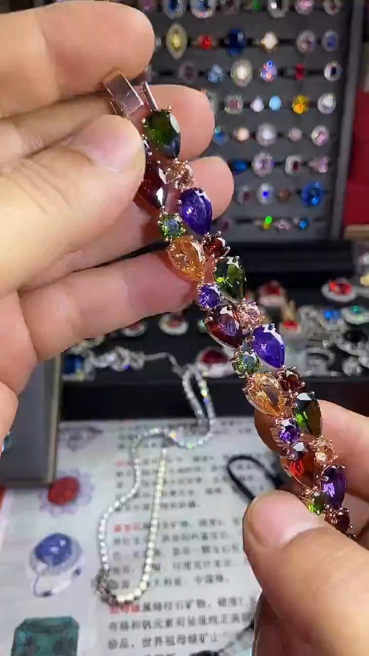 3碧玺（处理）手链B12.11-87