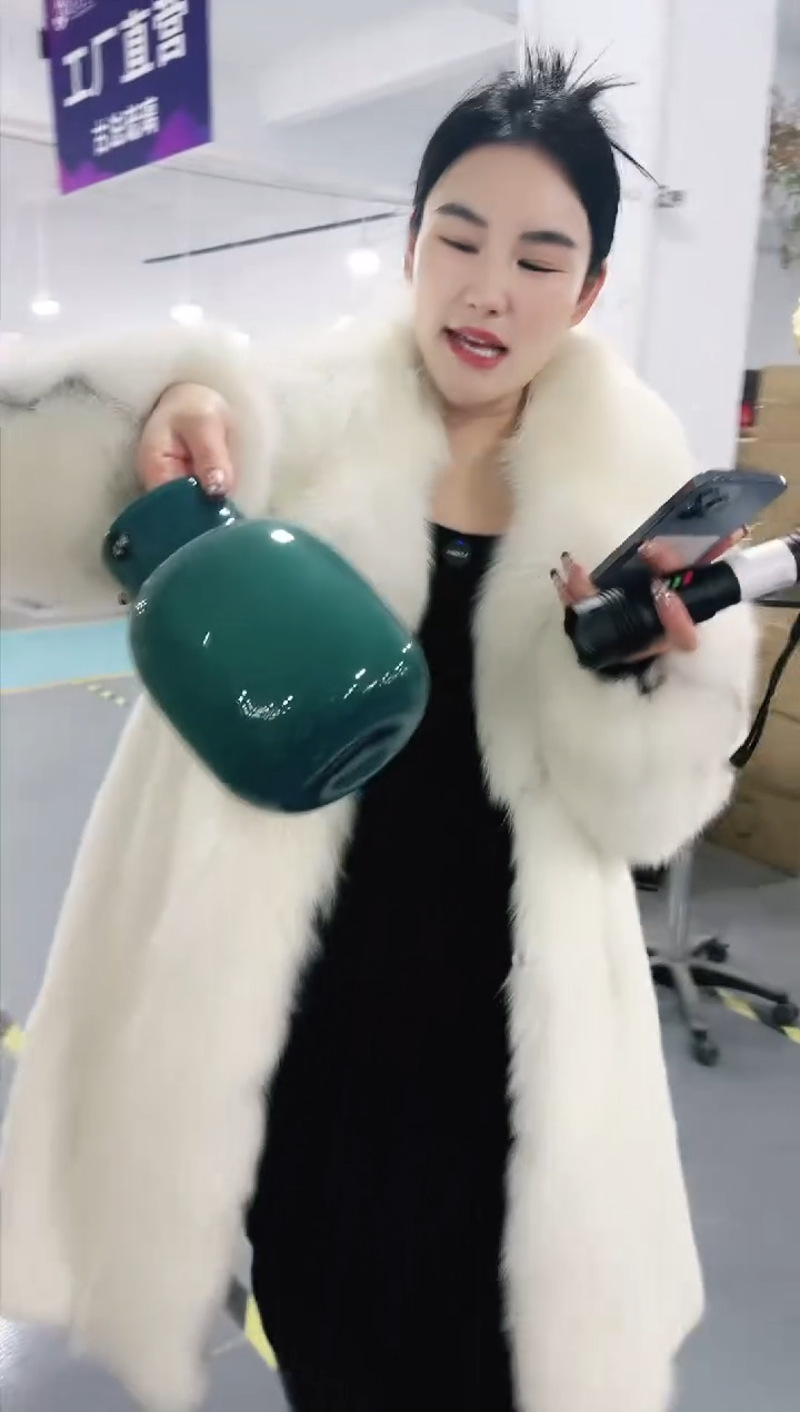 【闪购商品】无铅玻璃UU外贸花瓶微瑕-K5GG